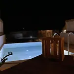 Almyra Boutique With Private Pool -finiki Foiníkion