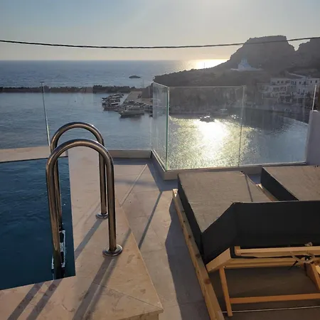 Almyra Boutique With Private Pool -finiki