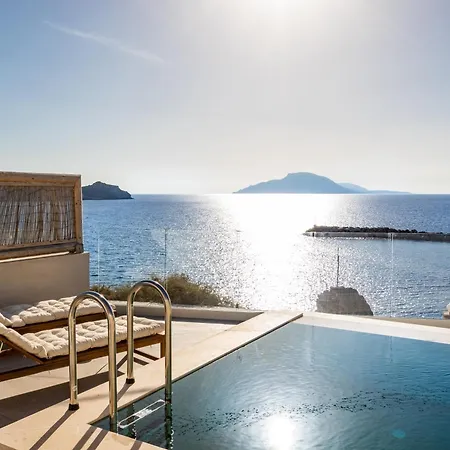 Almyra Boutique With Private Pool -finiki 公寓式酒店 弗伊尼基昂