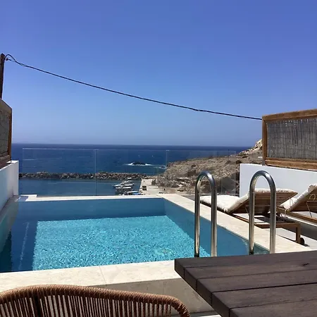 Lejlighedshotel Almyra Boutique With Private Pool -finiki Foiníkion