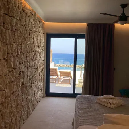 Almyra Boutique With Private Pool -finiki カルパトス