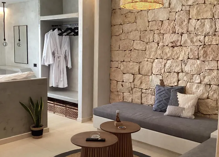 아파트호텔 Almyra Boutique With Private Pool -finiki Foiníkion