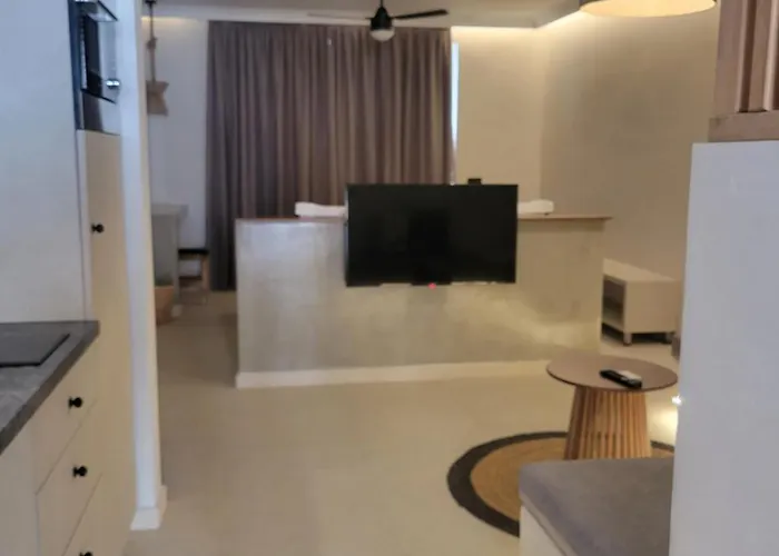 아파트호텔 Almyra Boutique With Private Pool -finiki Foiníkion